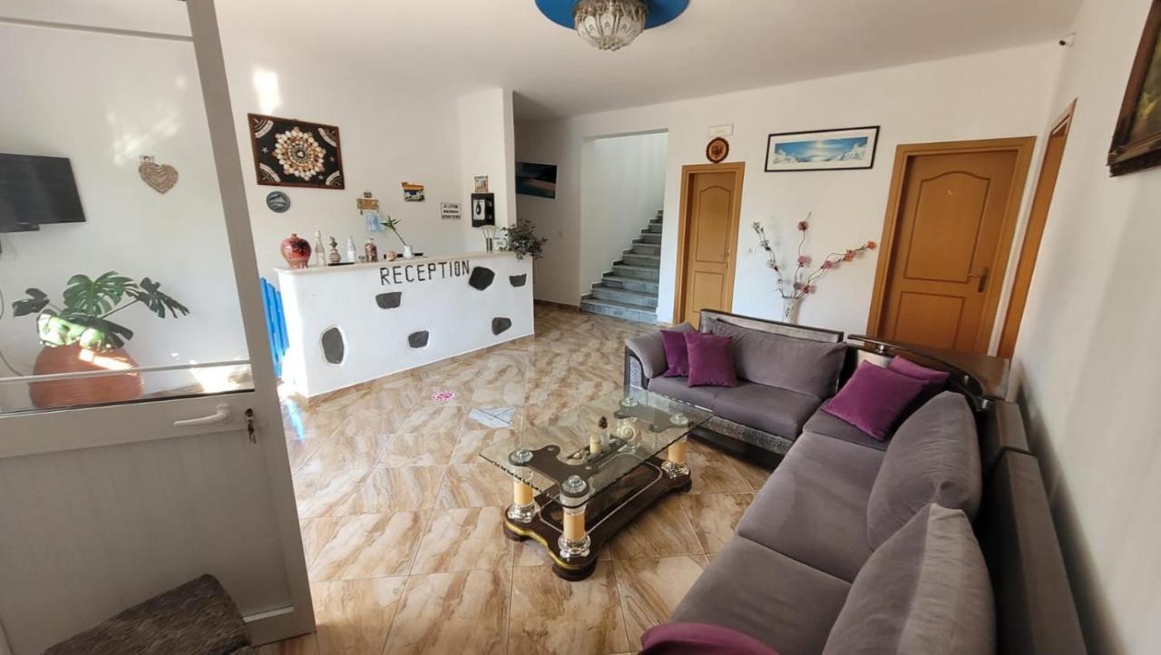 Romantika Shëngjin Extérieur photo