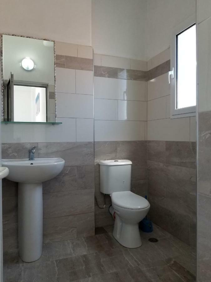 Romantika Shëngjin Extérieur photo